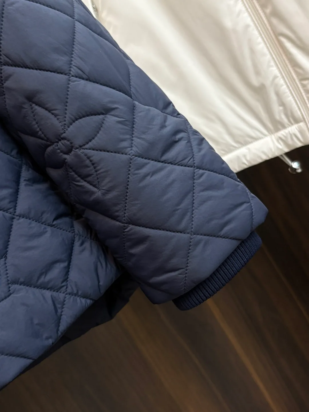 Men's Jackets And Down Jackets LOUIS VUITTON 18140202