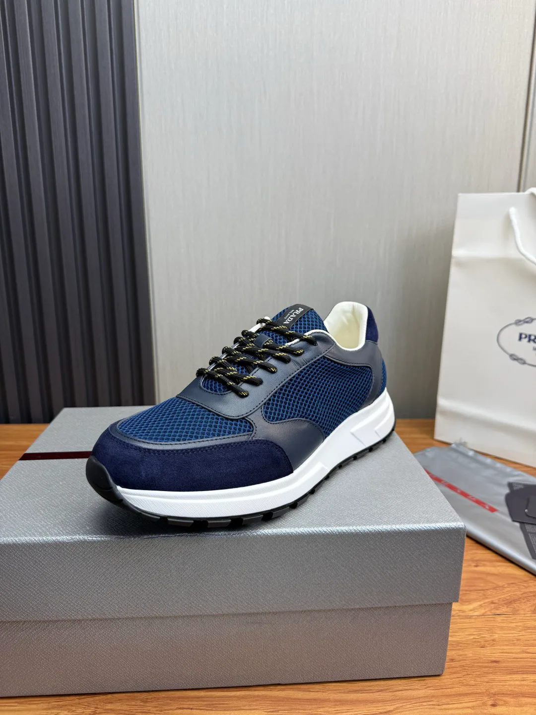 Men's Sneakers PRADA 17814117