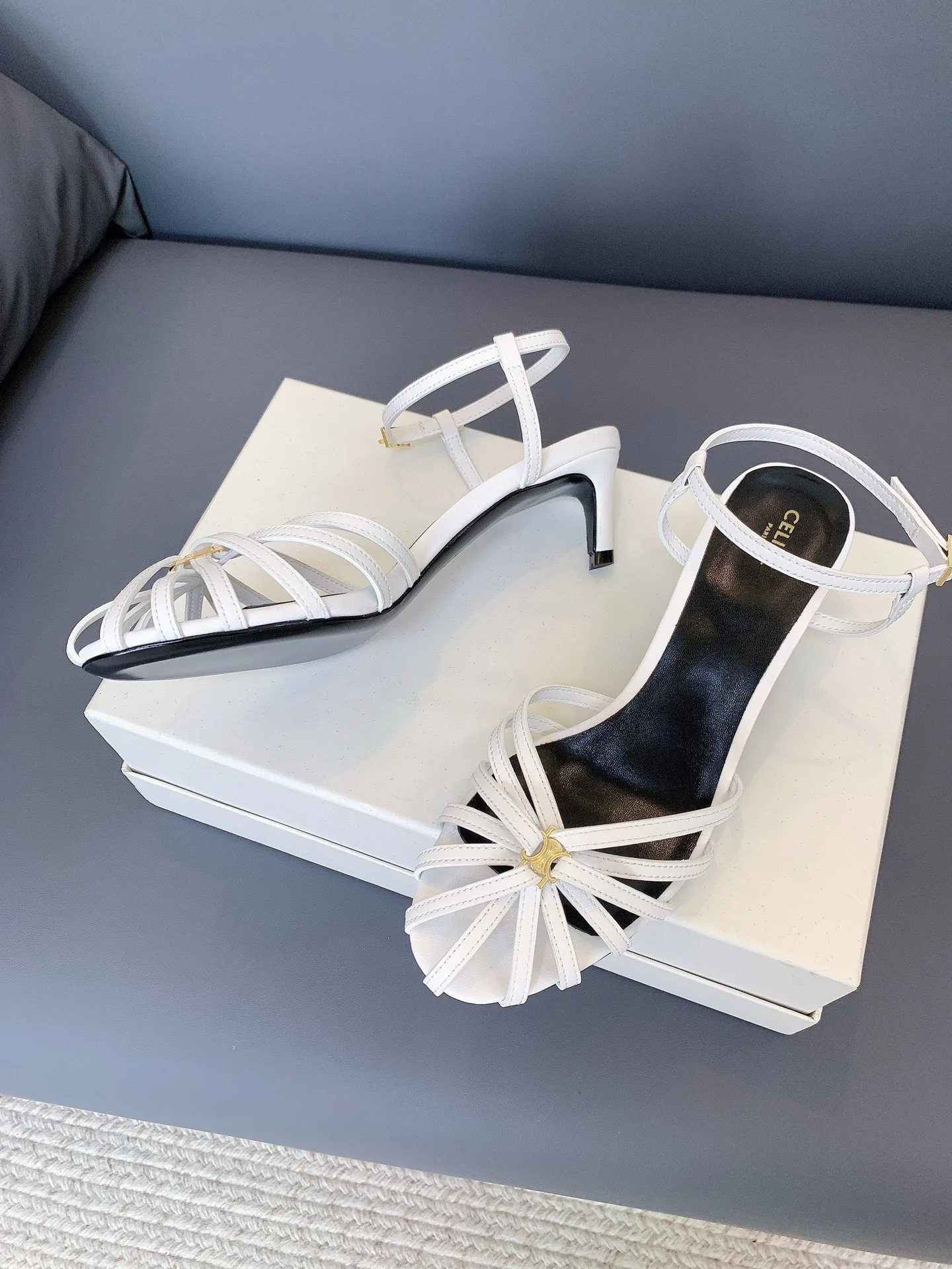 Women's Open-Toe Sandals CELINE 17479003