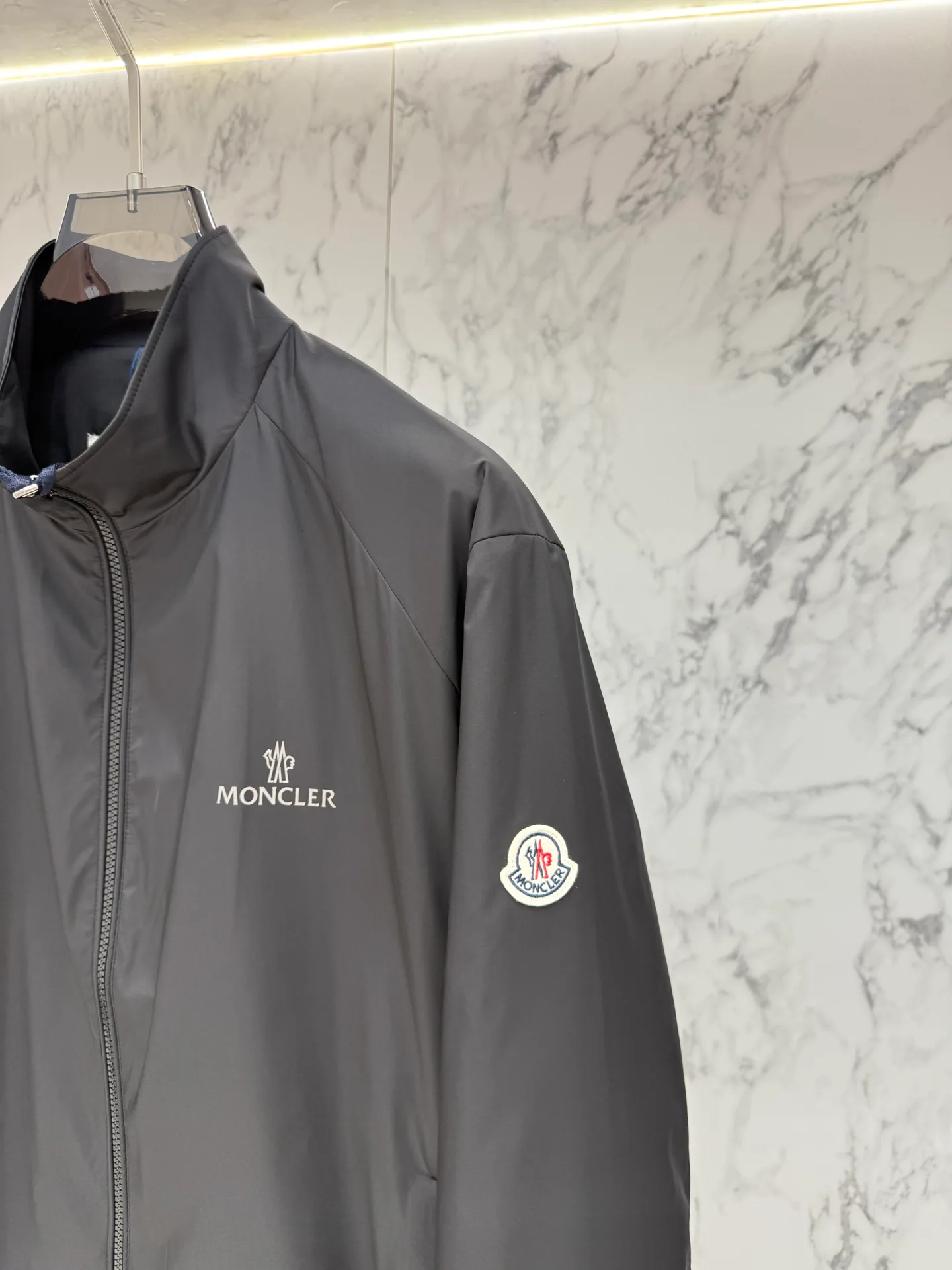 Men's Jackets And Down Jackets MONCLER 17944102