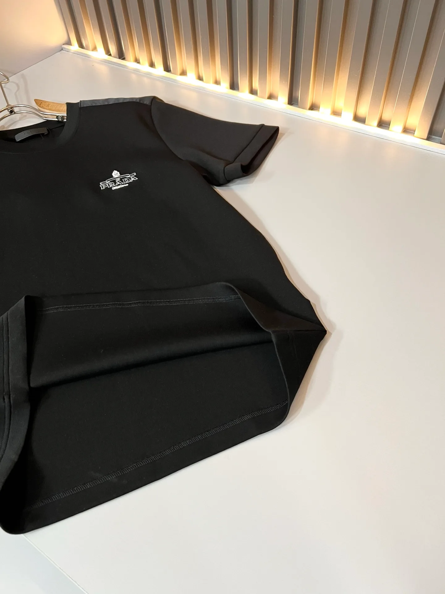 Men's T-Shirts PRADA 18519510