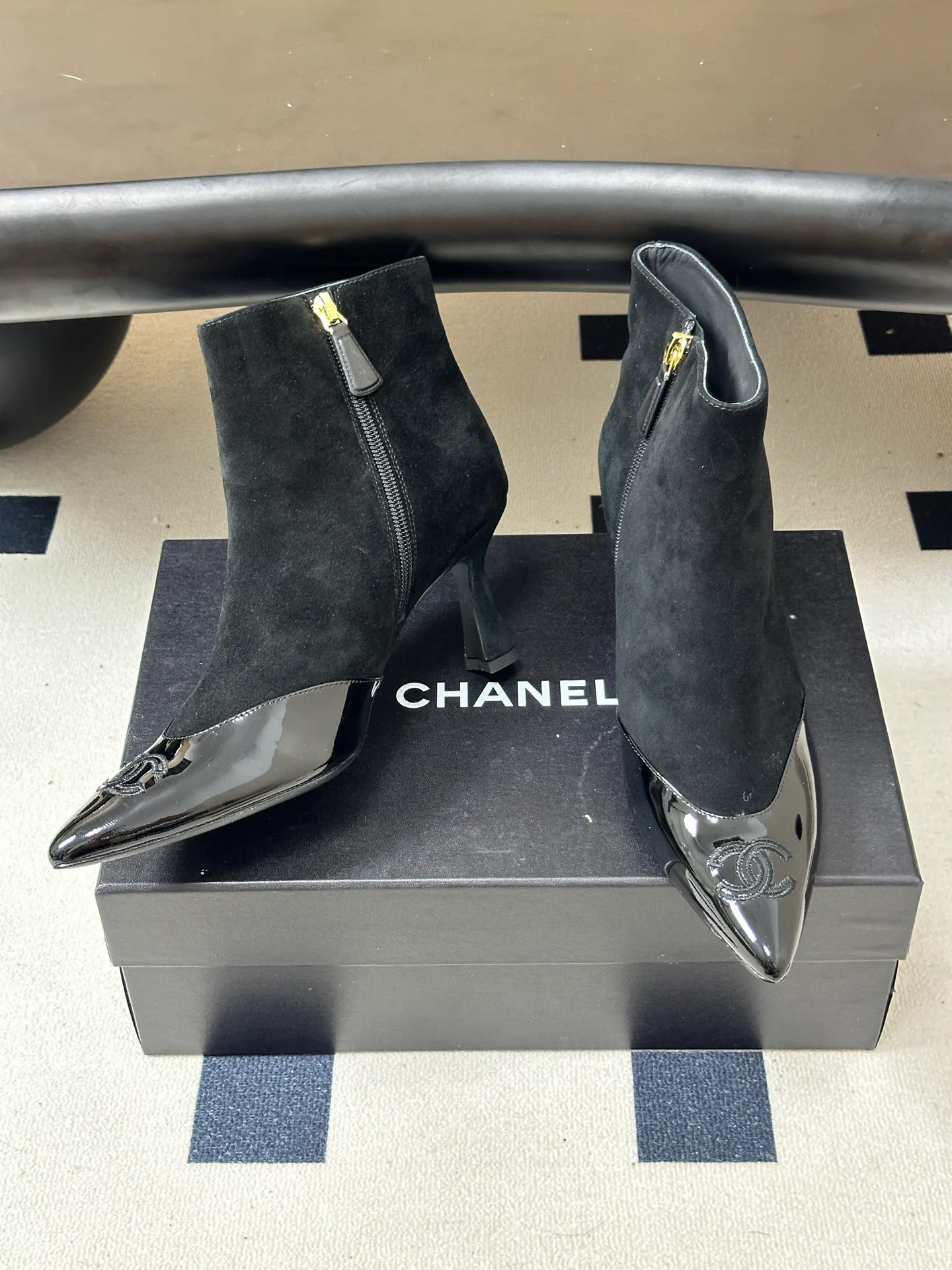 Women's Booties CHANEL 17946629