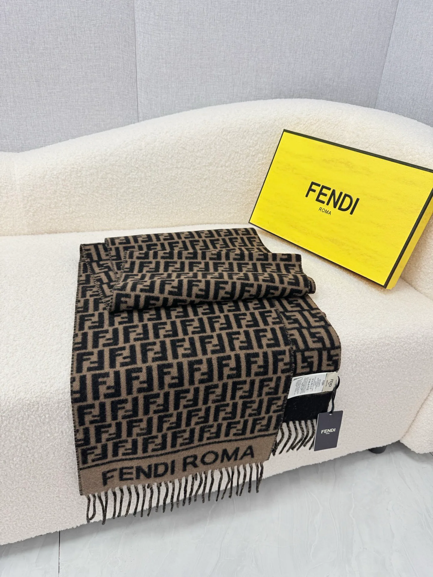 Scarves FENDI 18003372