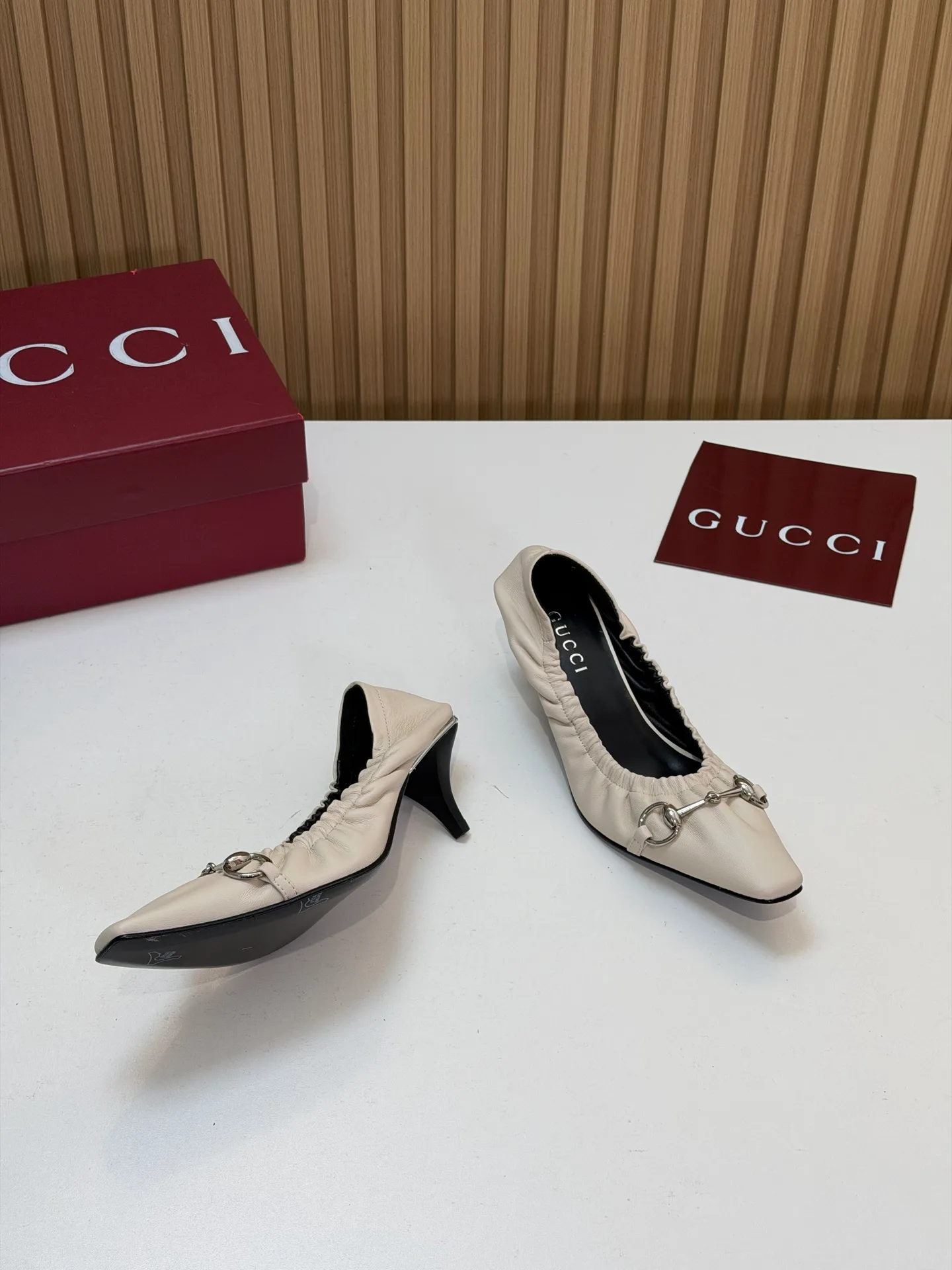 Women's Heels GUCCI 17903804