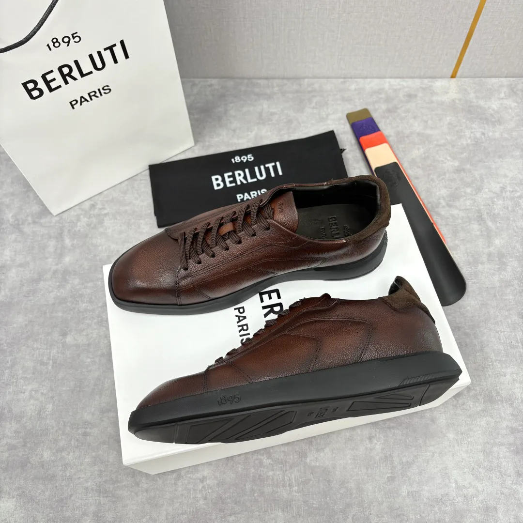 Men's Sneakers BERLUTI 18117384