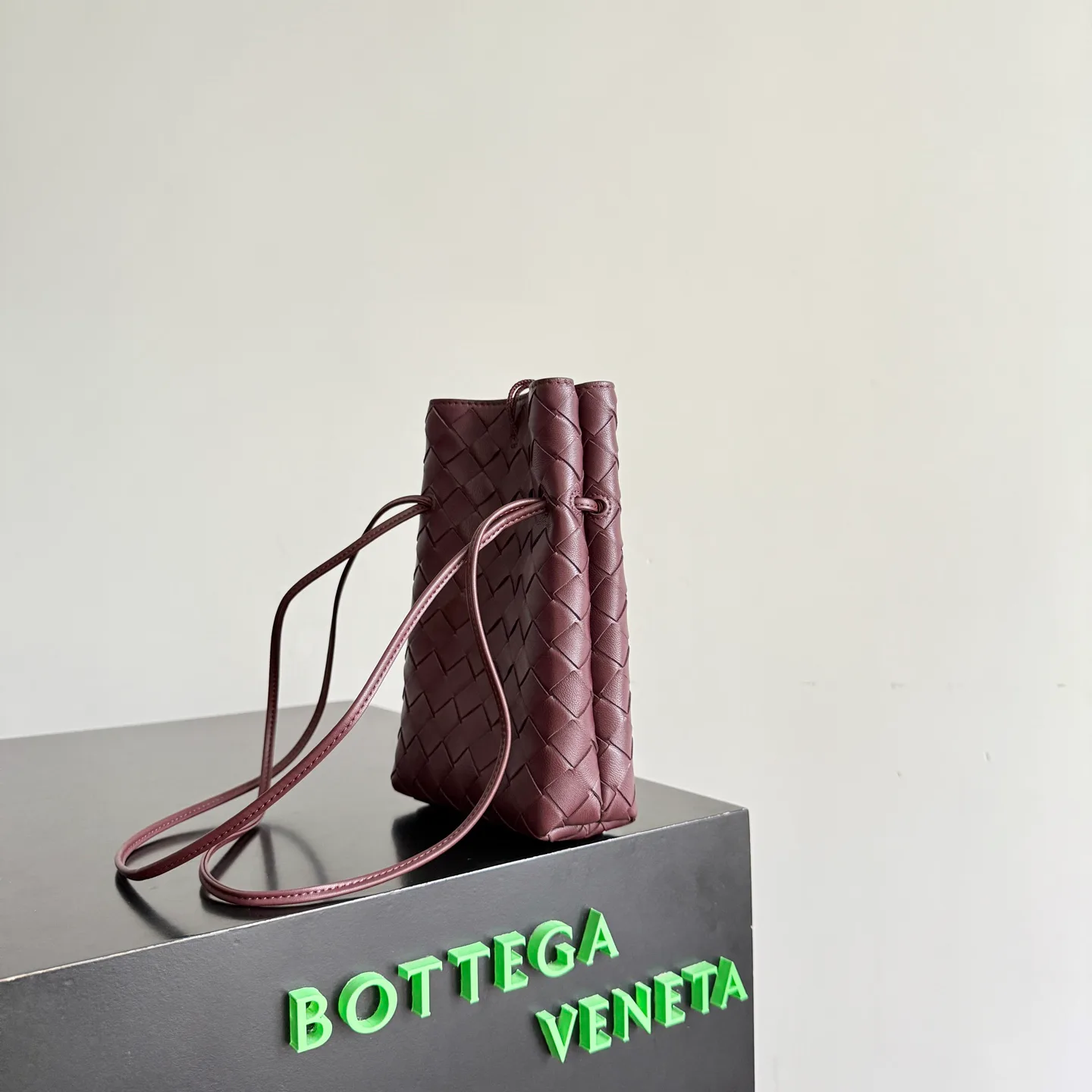 Women's Shoulder Bags BOTTEGA VENETA 17533317