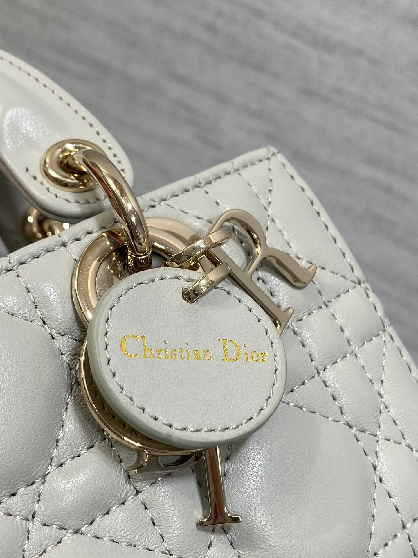 Women's Classic Handbags CHRISTIAN DIOR 17770417