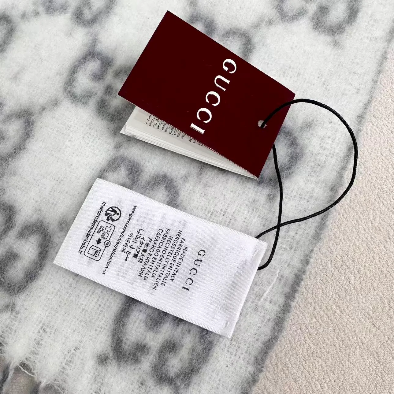Scarves GUCCI 18501121
