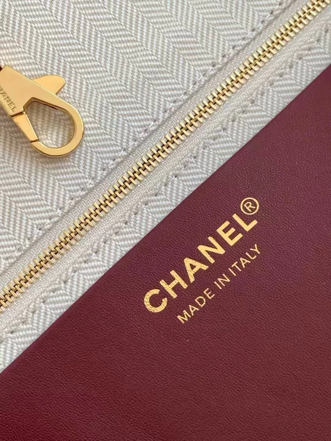Women's Classic Handbags CHANEL 18058694