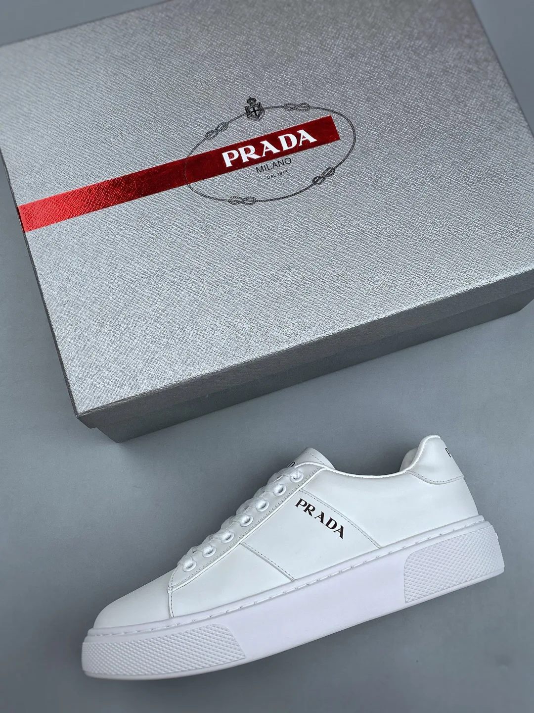 Men's Sneakers PRADA 18212028