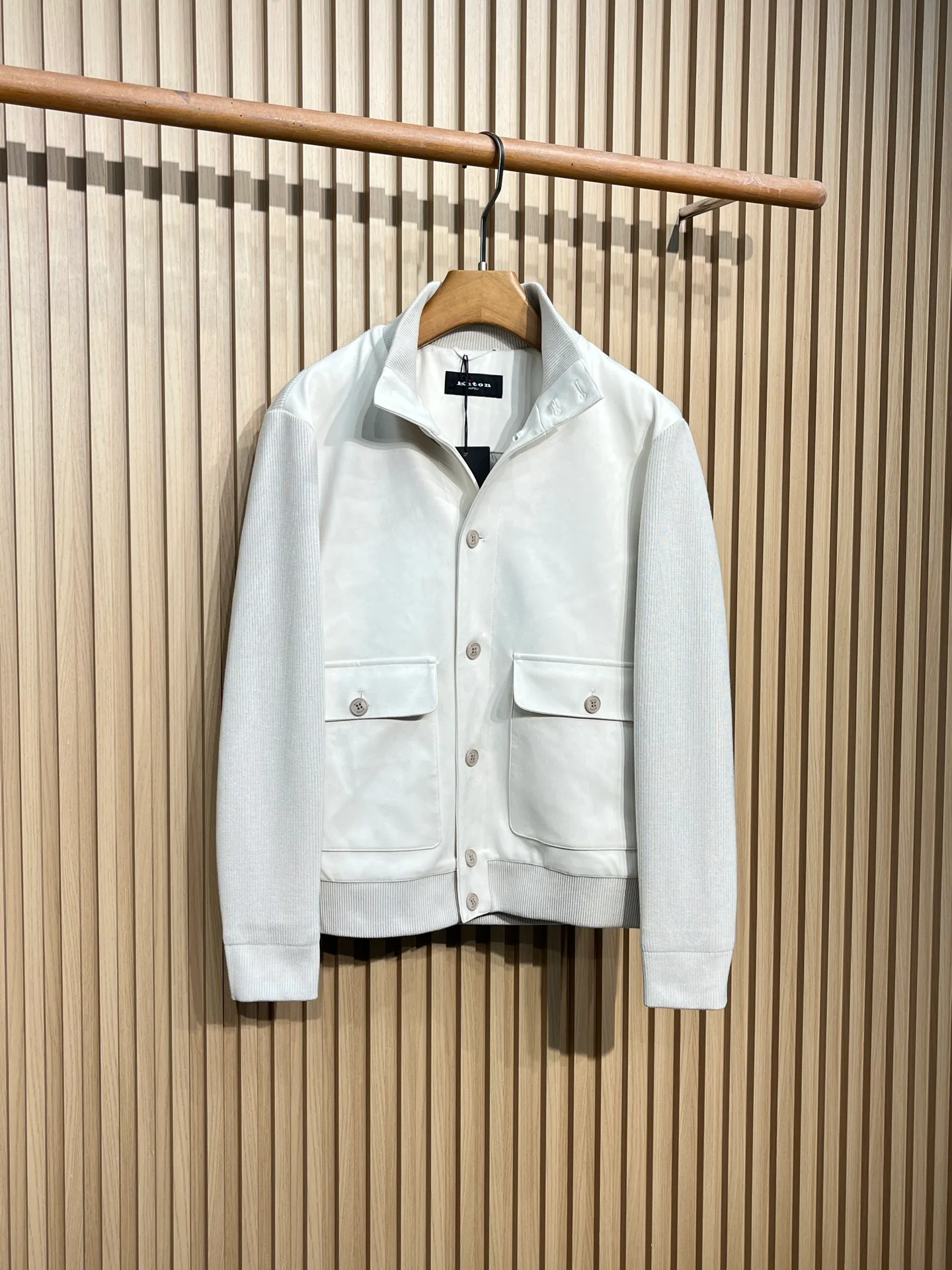 Куртки И Пуховики Мужские Kiton 18609359