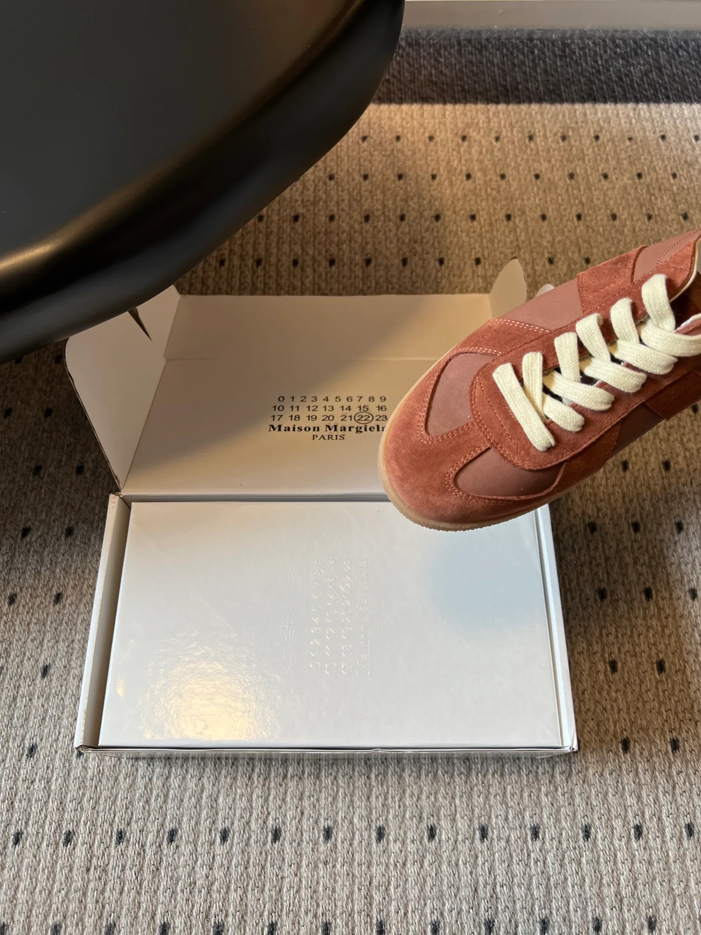 Women's Sneakers MAISON MARGIELA 17310263