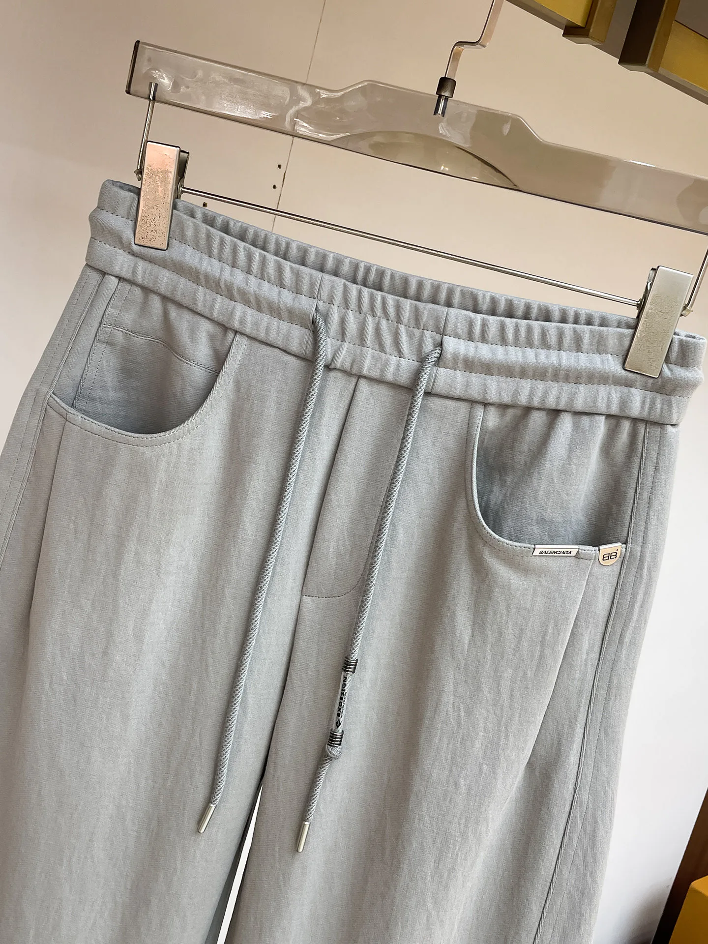 Men's Trousers BALENCIAGA 18499627