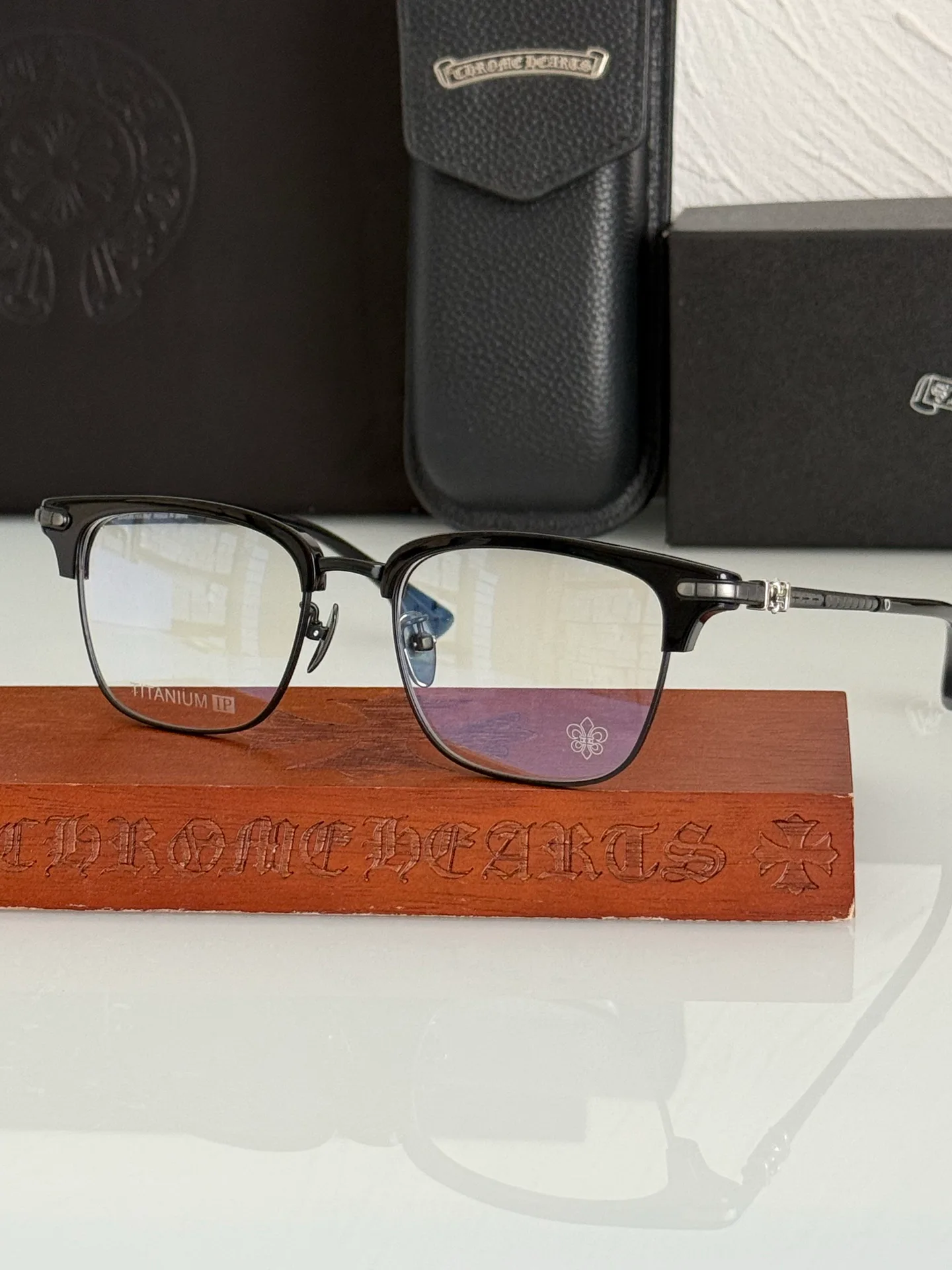 Glasses CHROME HEARTS 17437730