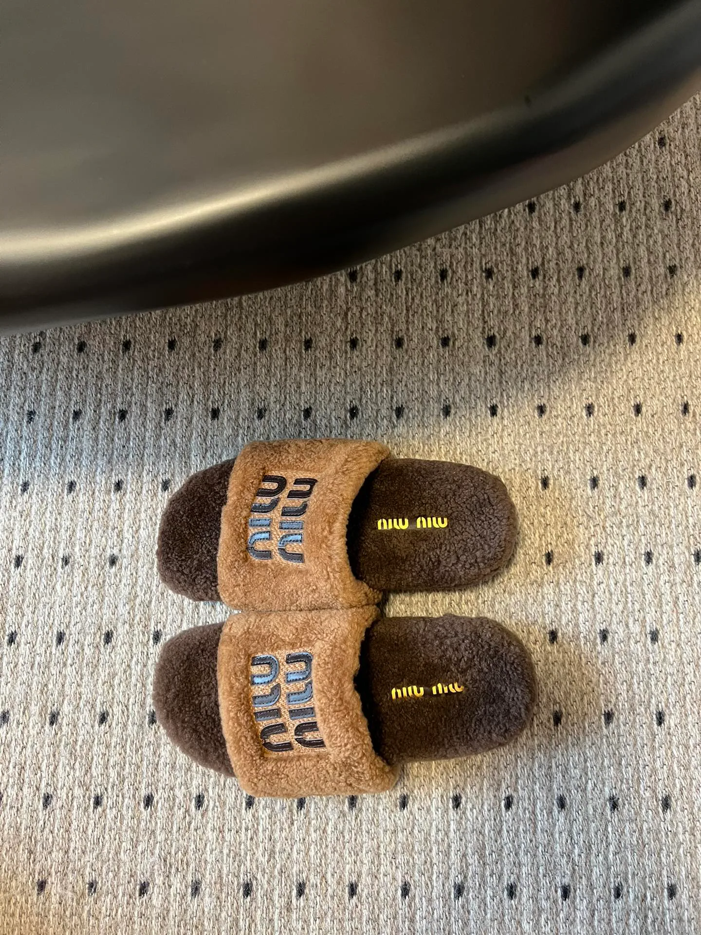 Women's Slippers MIU MIU 18241519
