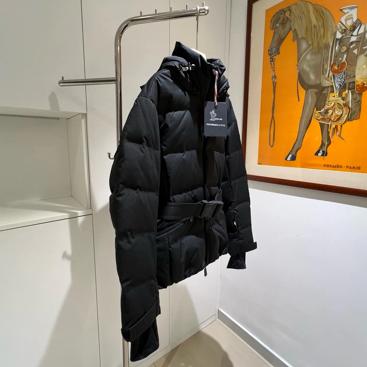 Women's Jackets And Down Jackets MONCLER 18336961