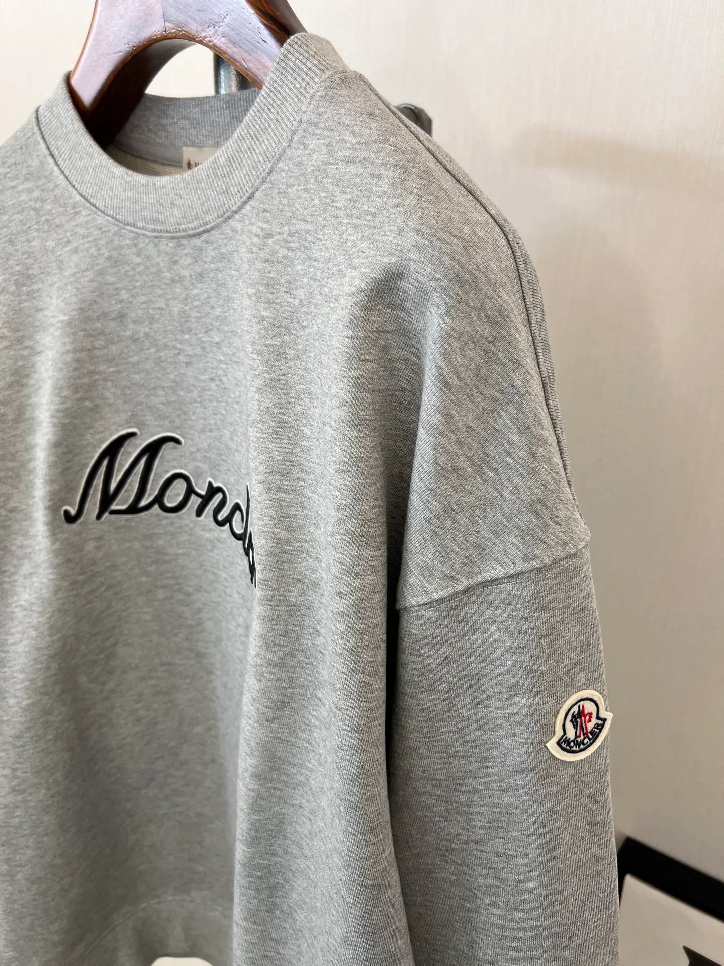 Men's Sweatshirts And Hoodies MONCLER 18395664