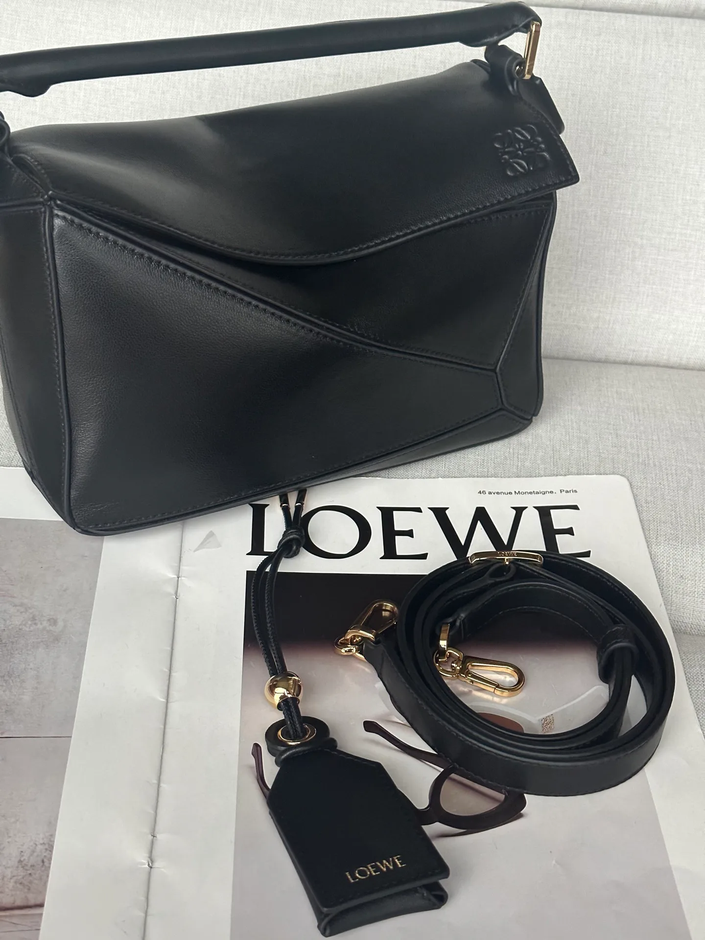Women's Classic Handbags LOEWE 17943396