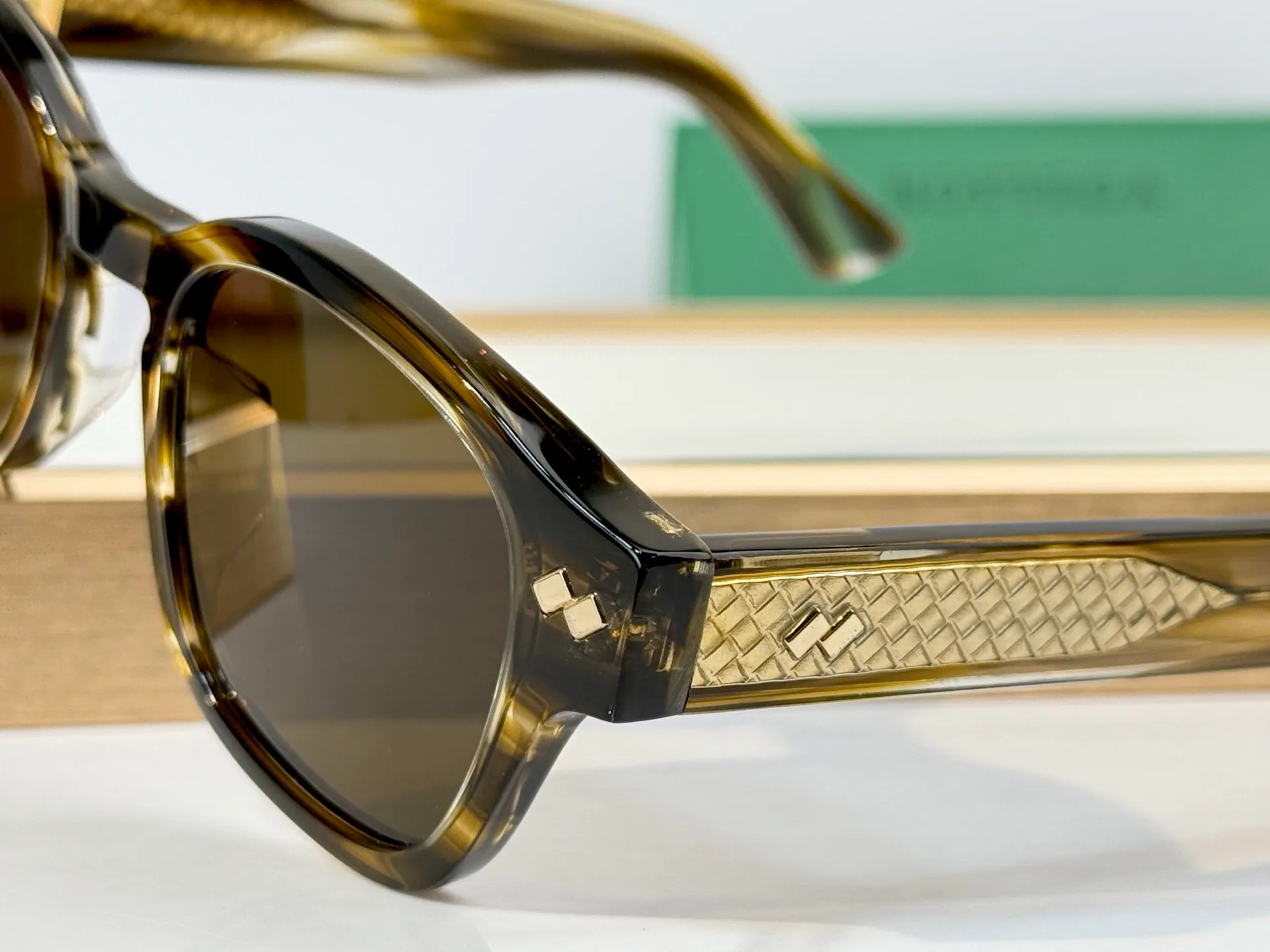 Glasses BOTTEGA VENETA 18117830