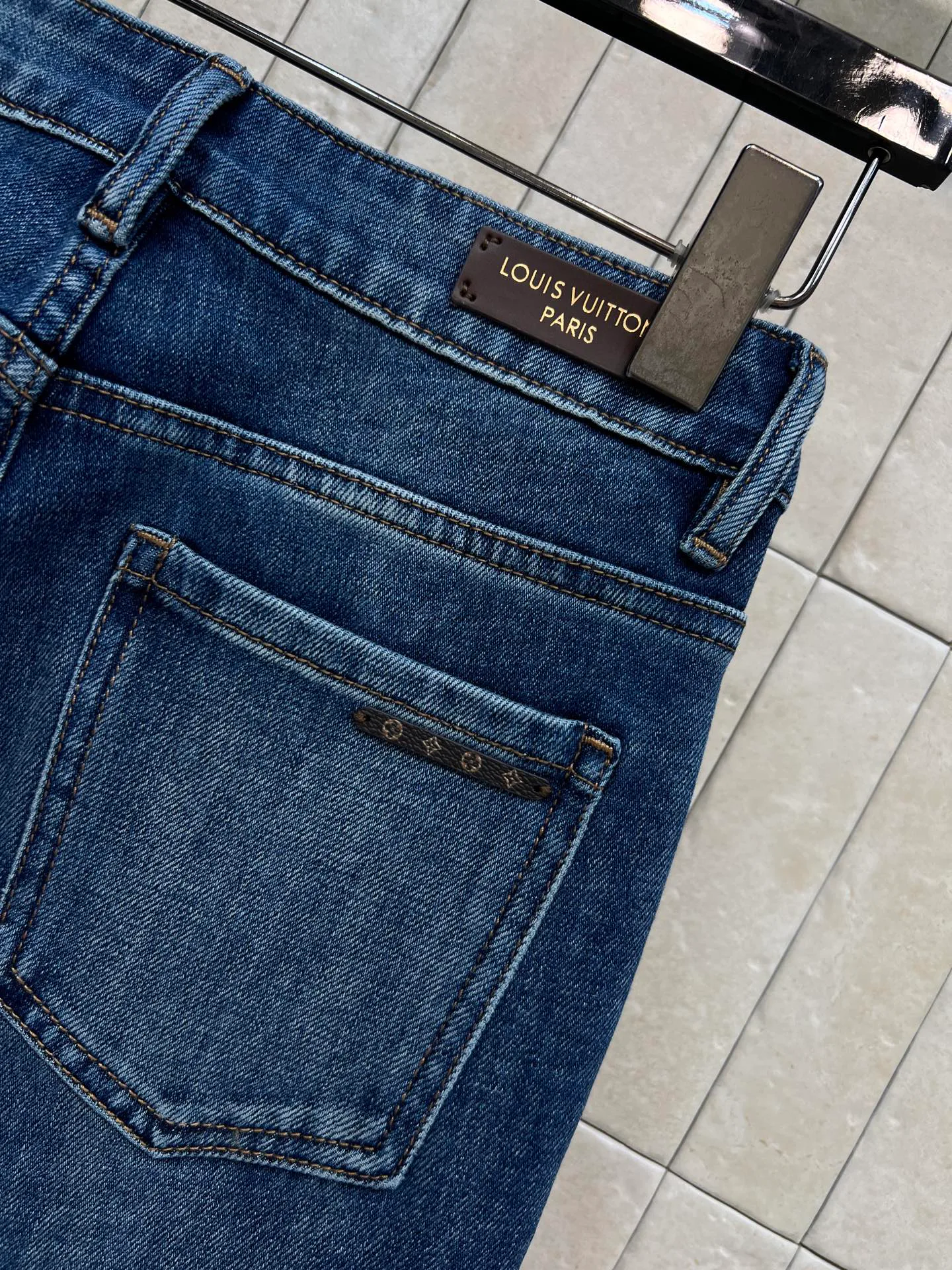 Women's Jeans LOUIS VUITTON 18402438