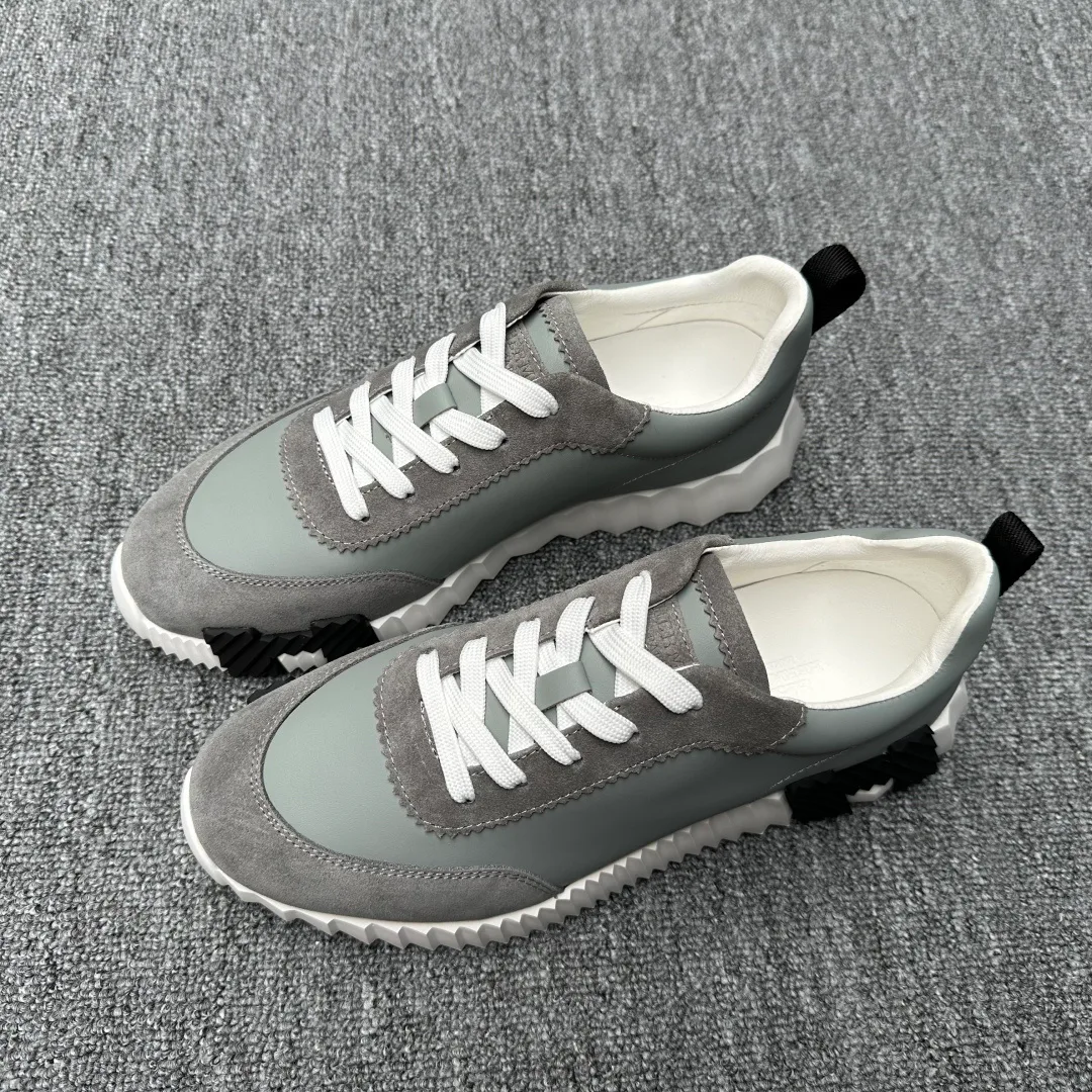 Women's Sneakers HERMES 18076174