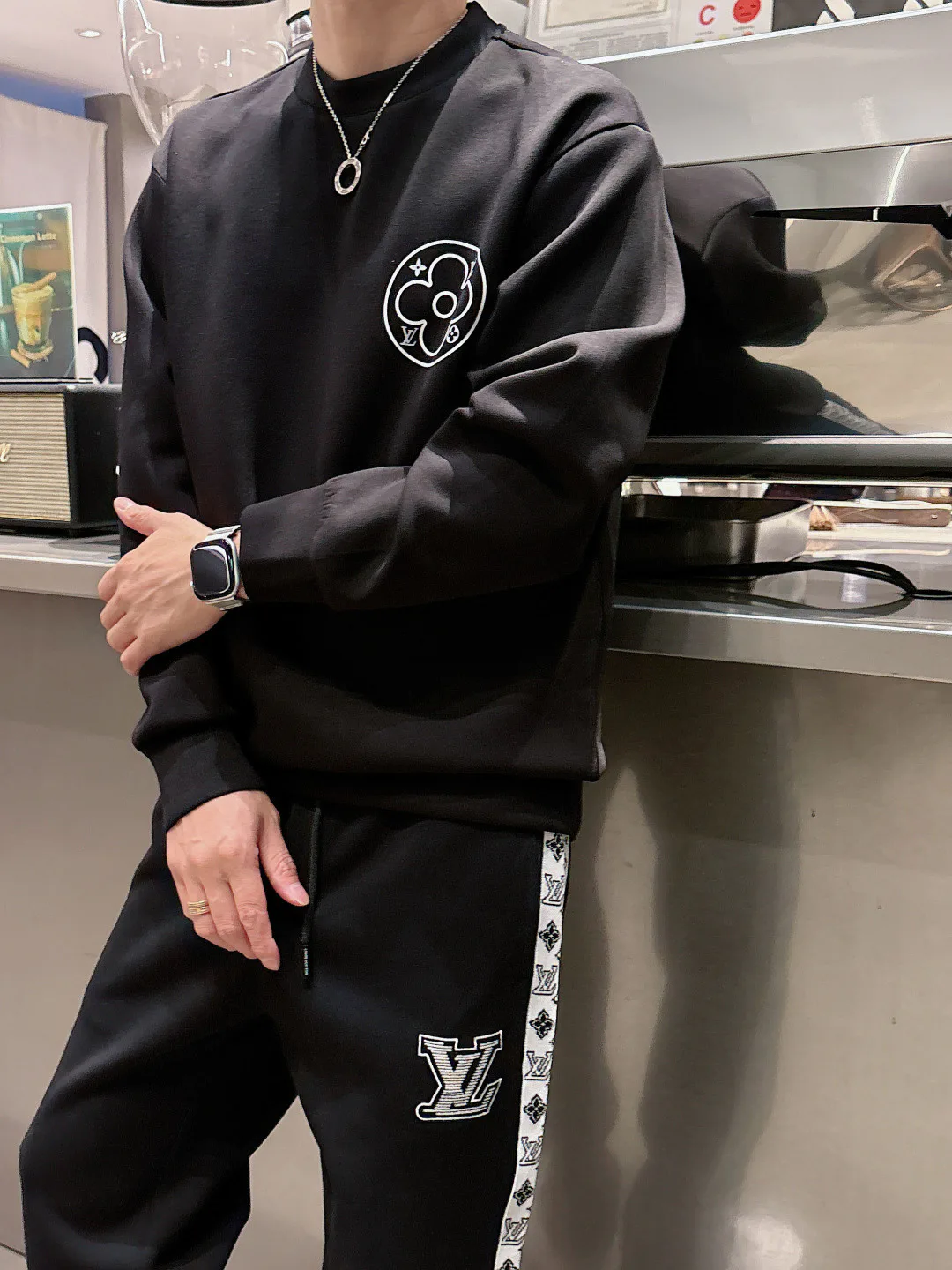 Men's Sweatshirts And Hoodies LOUIS VUITTON 18492054
