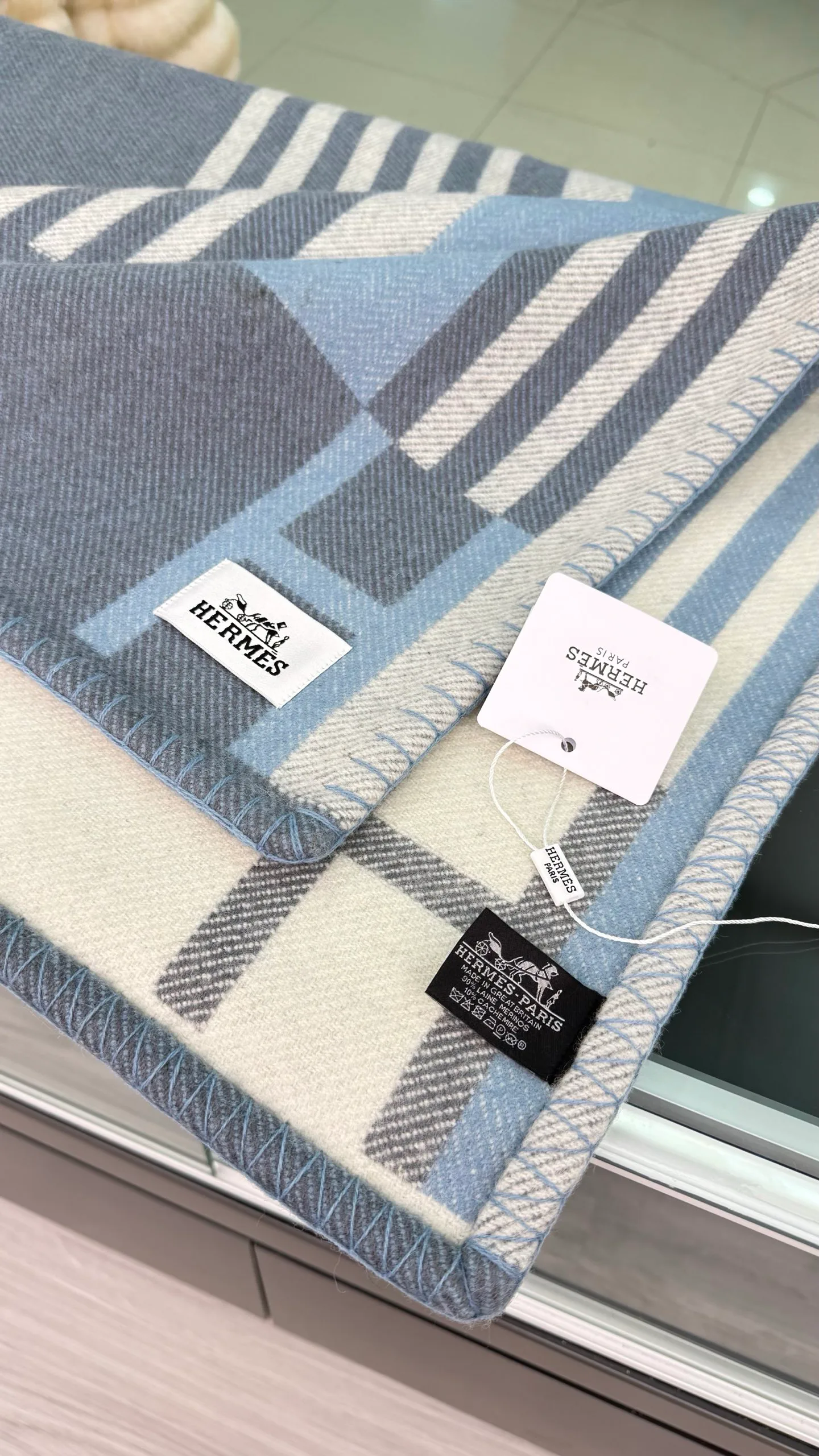 Textiles HERMES 18222658