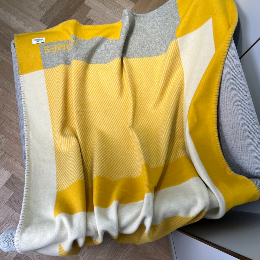 Textiles HERMES 17992447