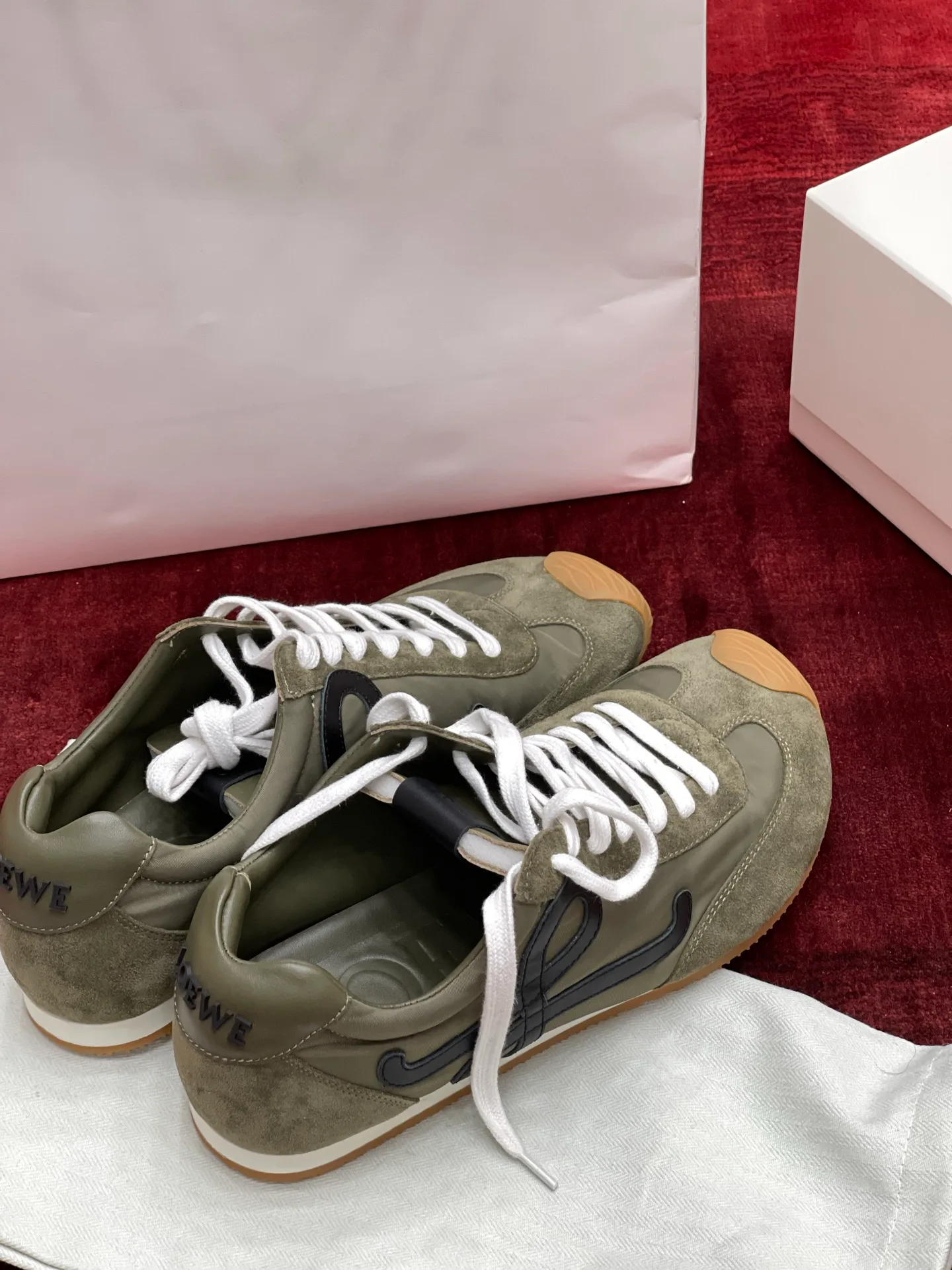 Men's Sneakers LOEWE 18191676