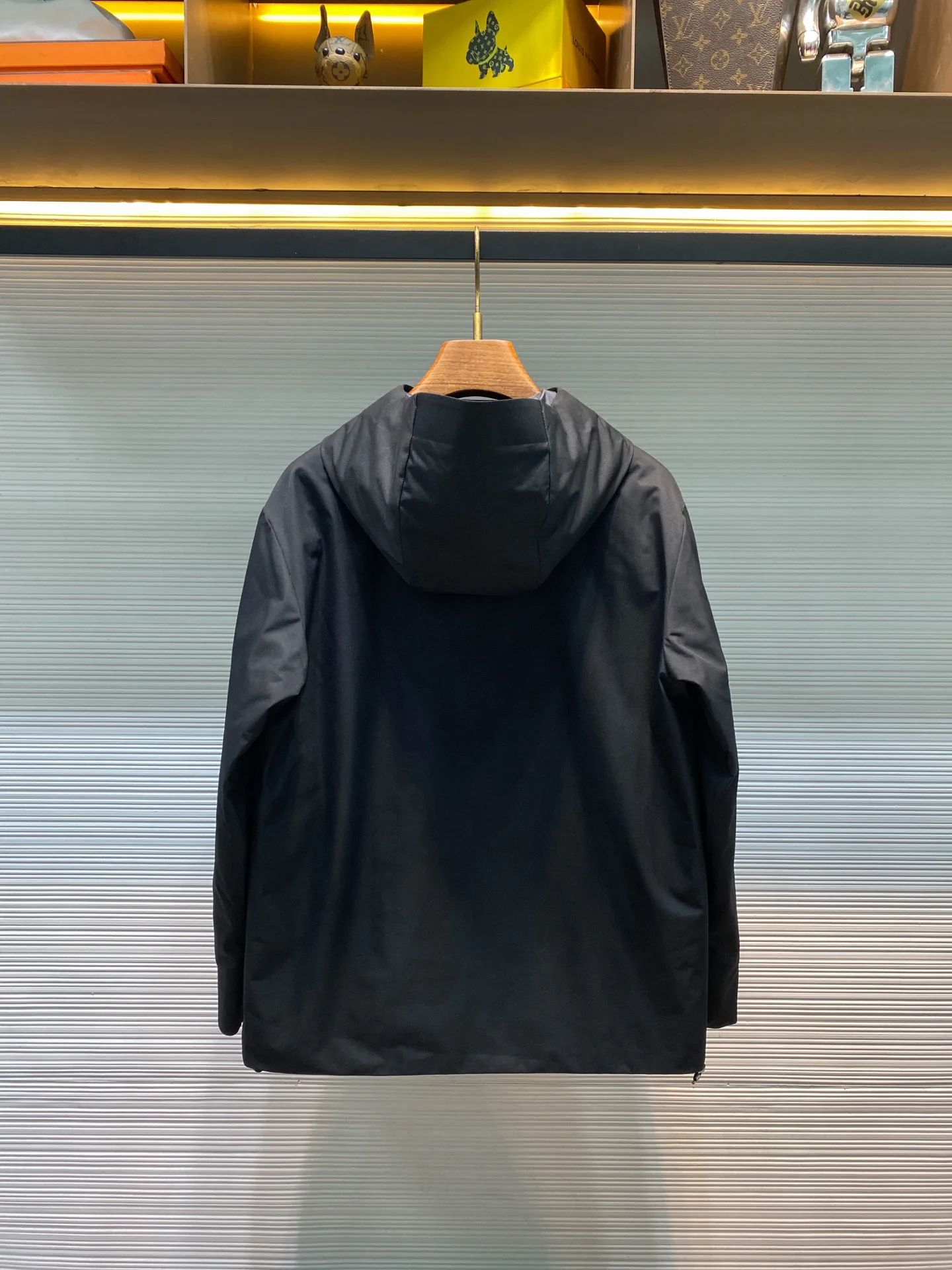 Куртки И Пуховики Мужские Moncler 18596738