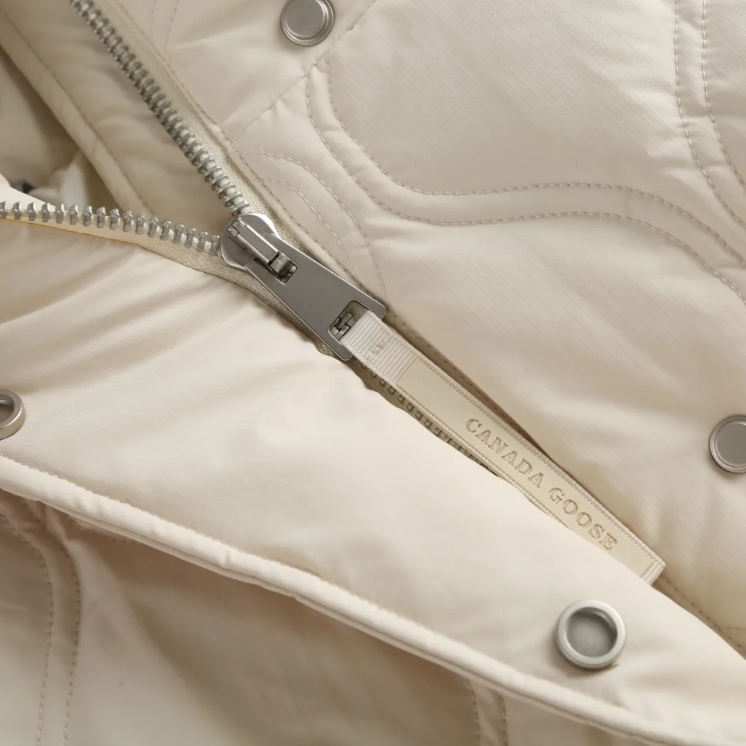 Women's Jackets And Down Jackets CANADA GOOSE 18022577