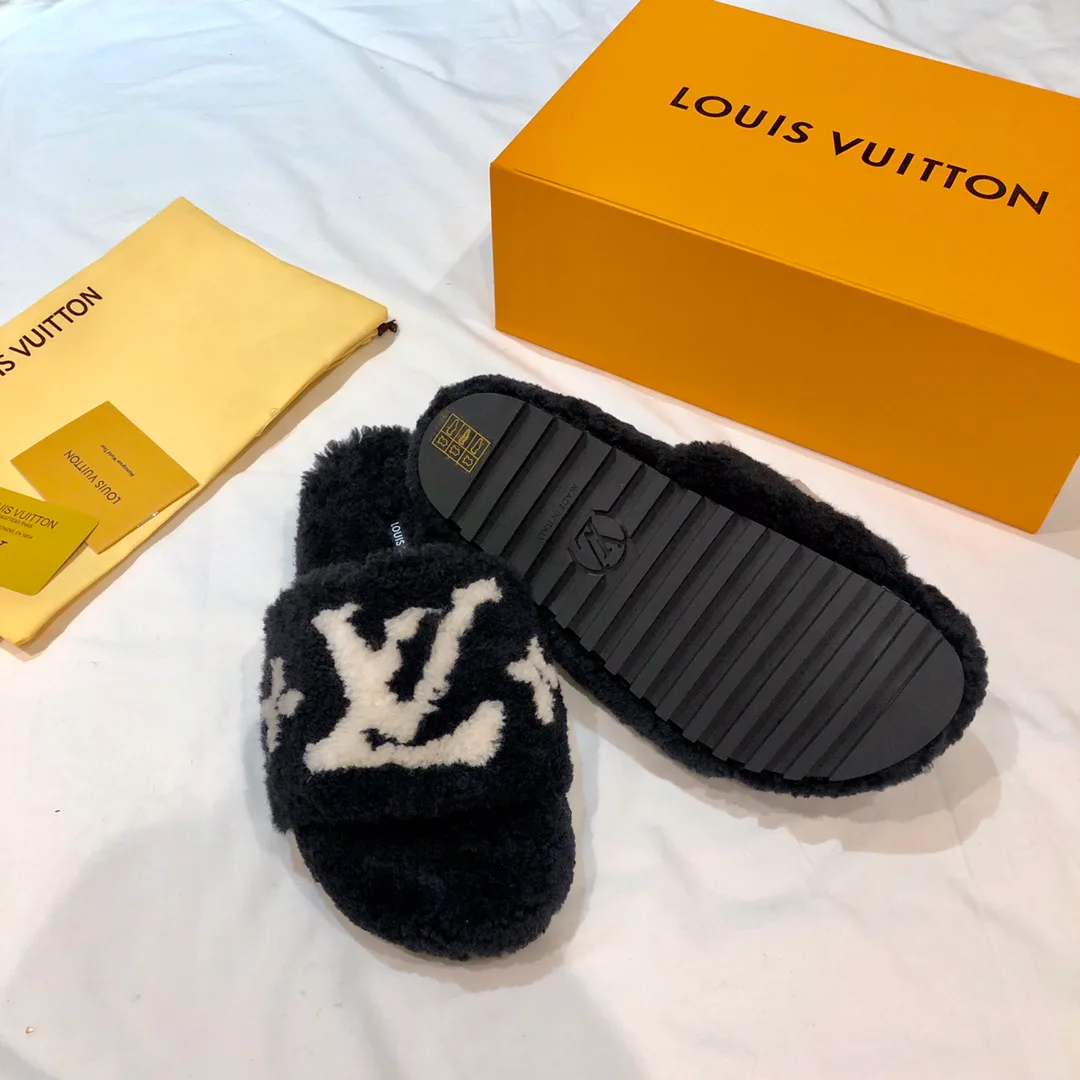 Women's Slippers LOUIS VUITTON 18034624