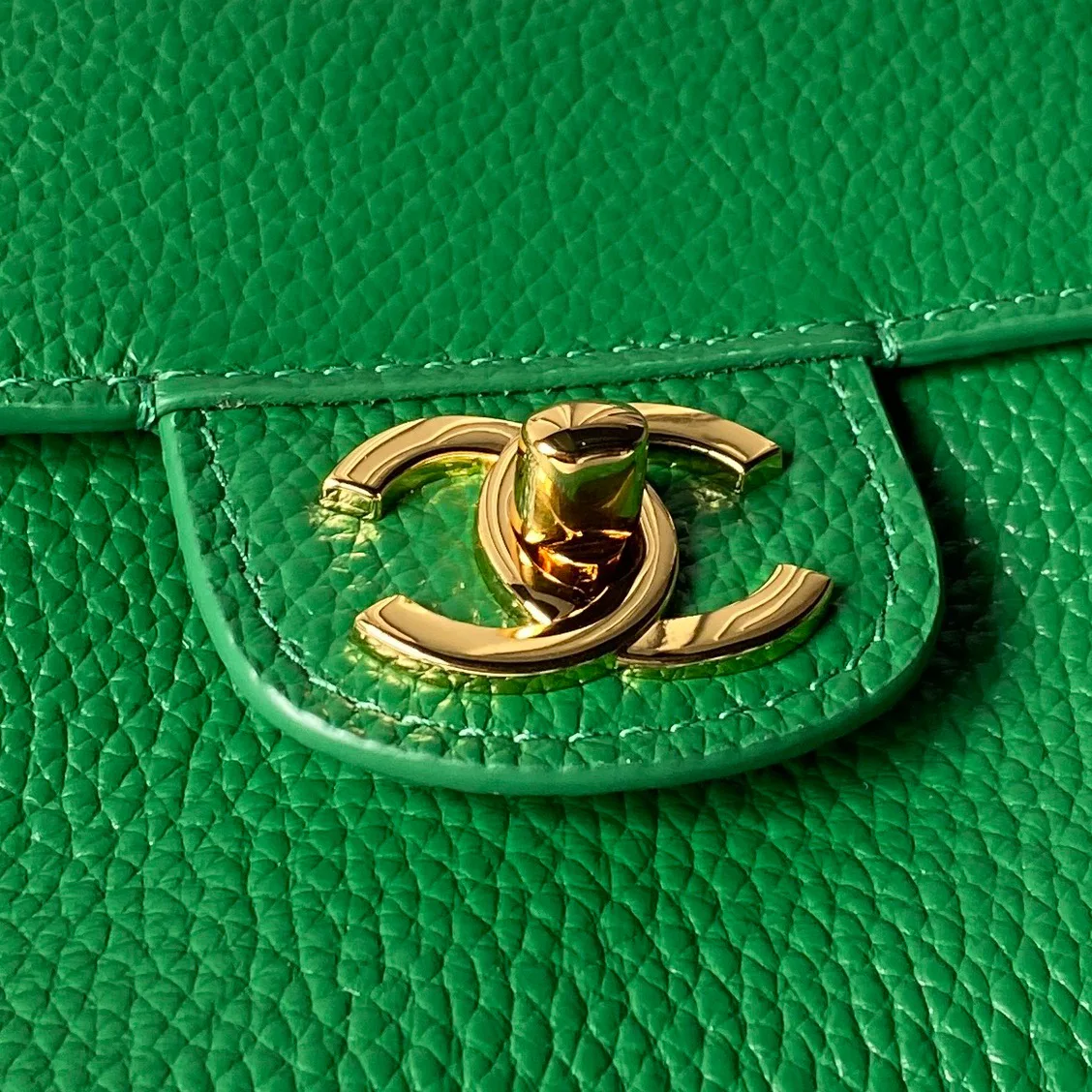 Women's Classic Handbags CHANEL 17827296