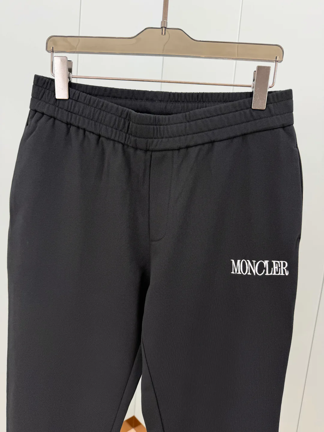 Men's Trousers MONCLER 17037225