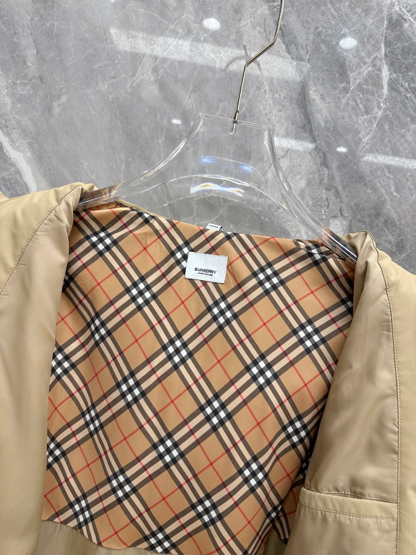 Men's Jackets And Down Jackets BURBERRY 18178778
