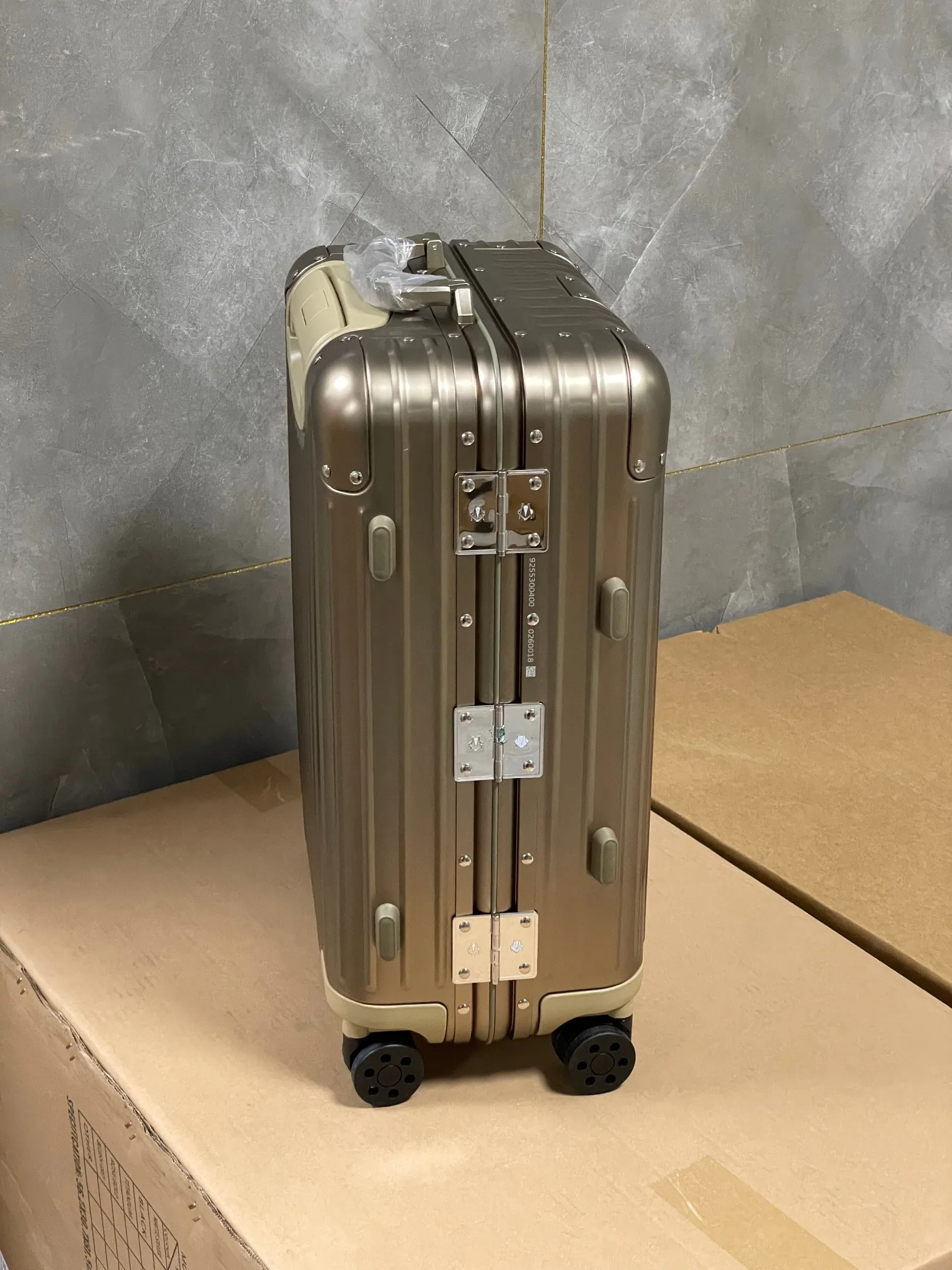 Suitcases RIMOWA 17365964