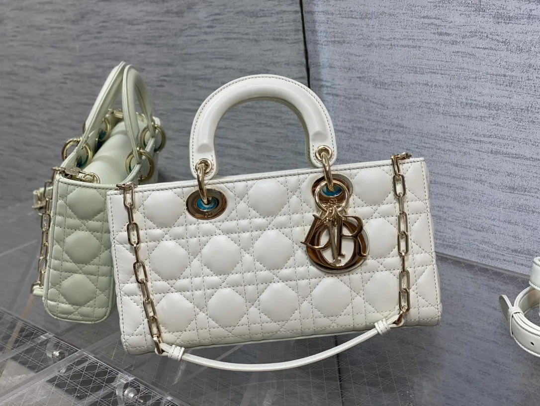 Women's Classic Handbags CHRISTIAN DIOR 17770397