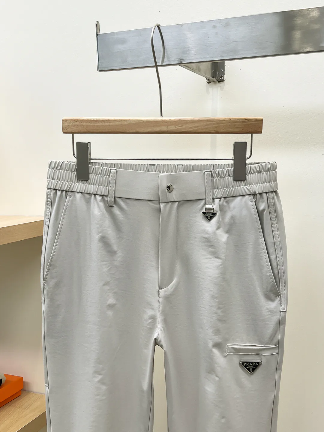 Men's Trousers PRADA 18499191