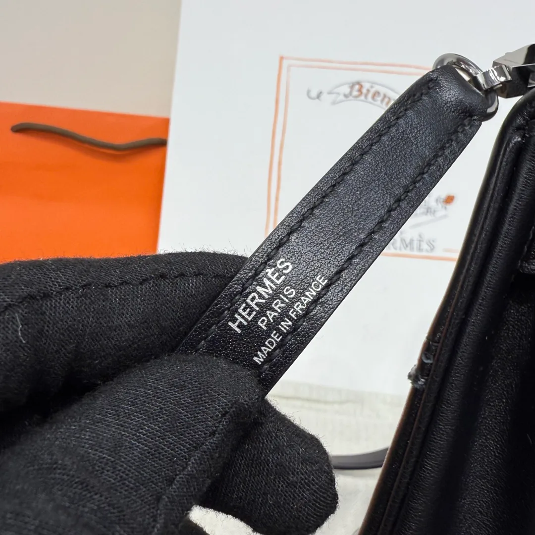 Women's Classic Handbags HERMES 18394568