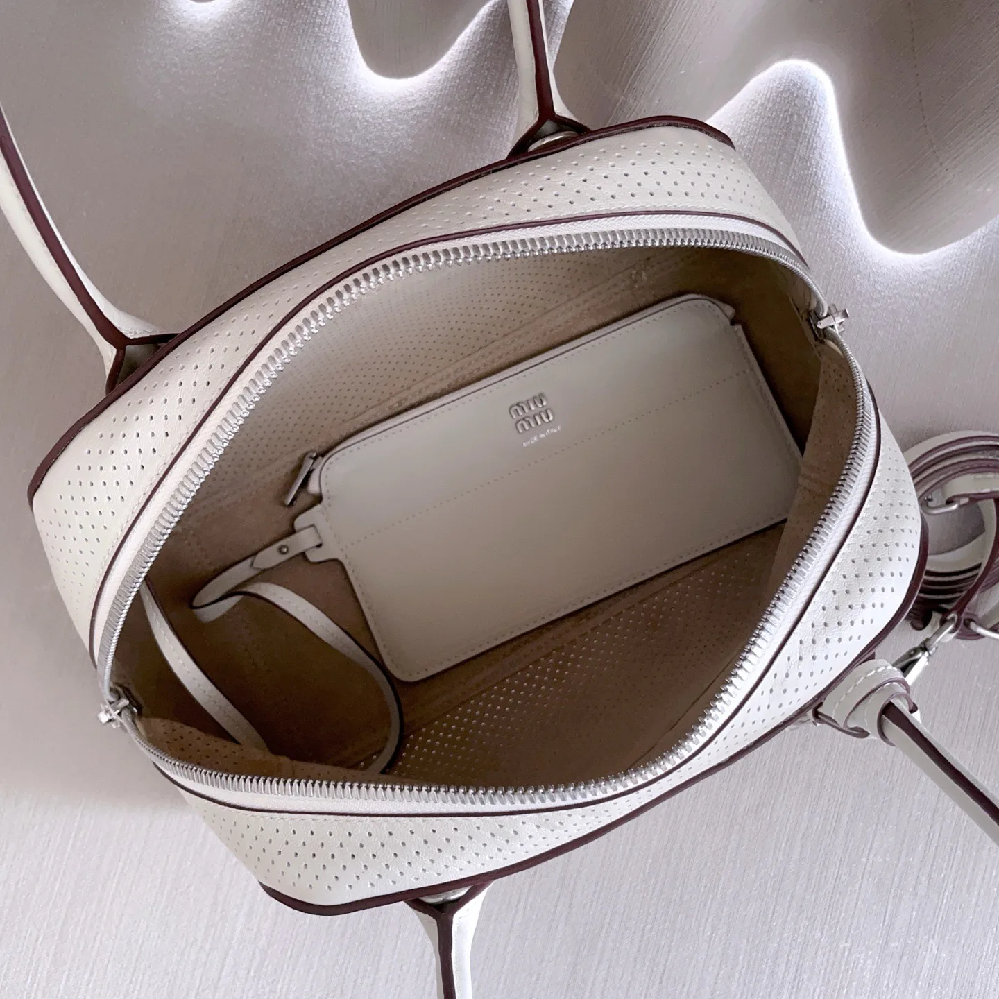 Women's Classic Handbags MIU MIU 17810527