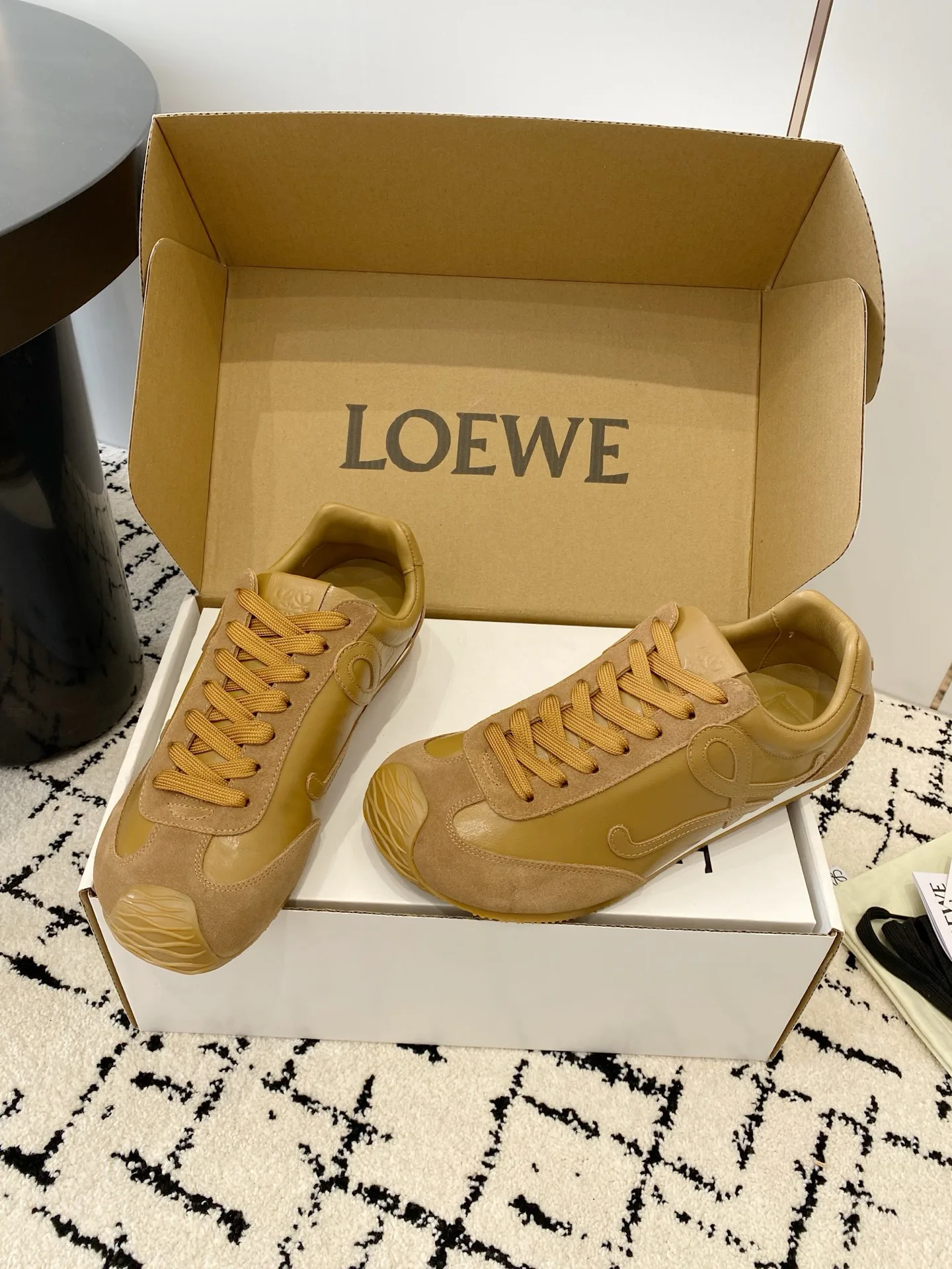 Women's Sneakers LOEWE 18268852