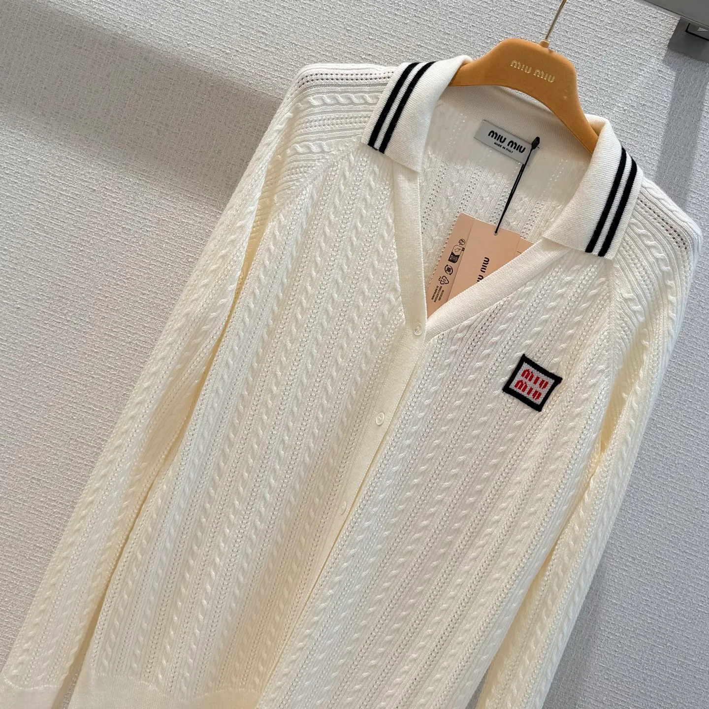 Women's Jumpers And Sweaters MIU MIU 16851095