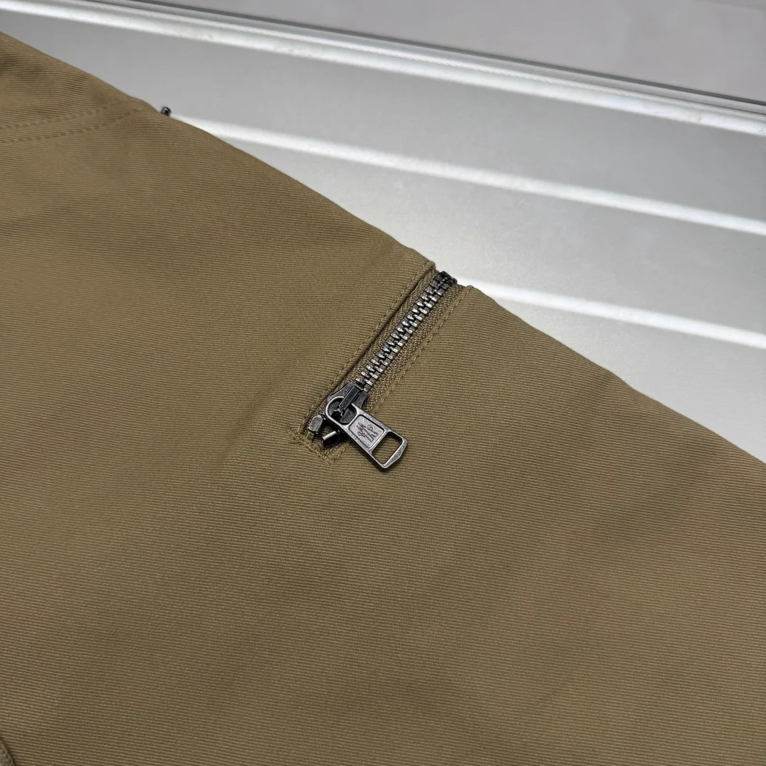 Men's Trousers MONCLER 18227957