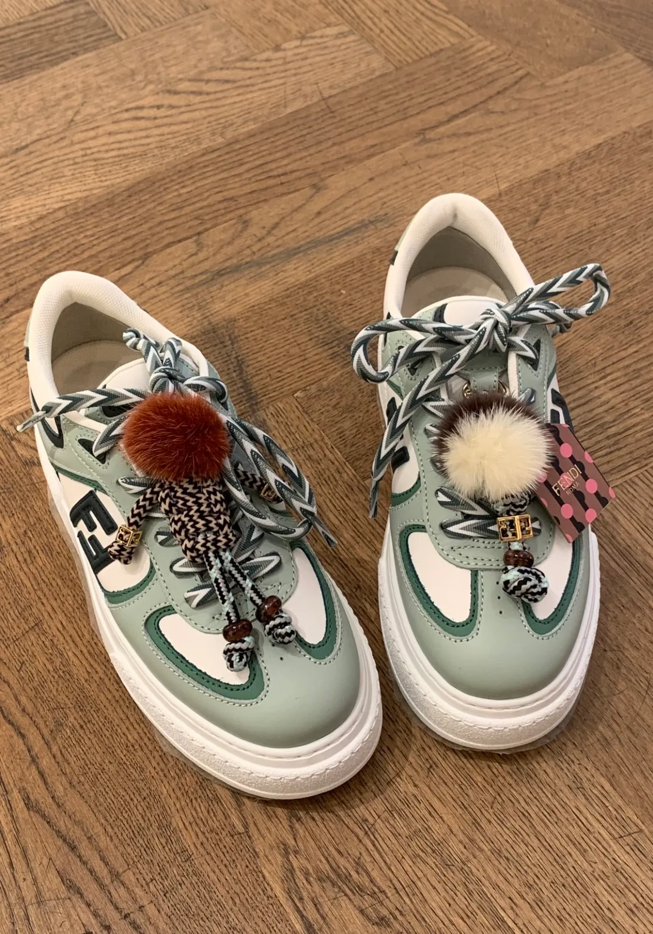 Women's Sneakers FENDI 18080497