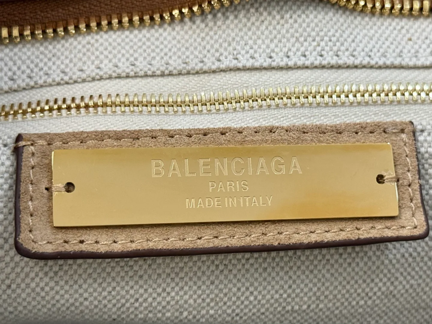 Классические Сумки Женские Balenciaga 18608594