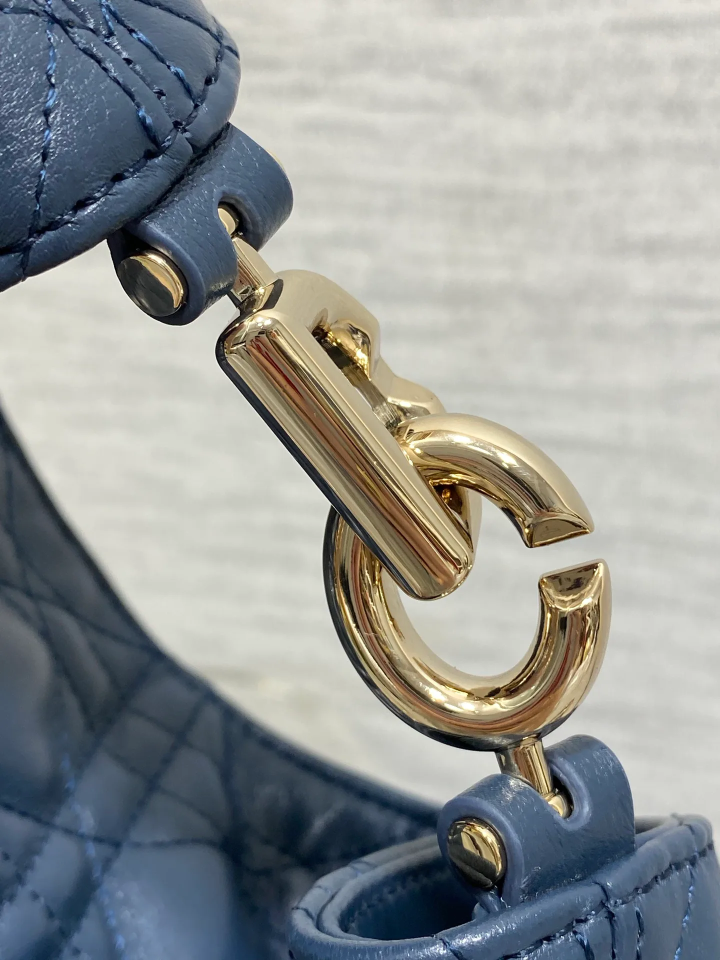Women's Classic Handbags CHRISTIAN DIOR 18242118