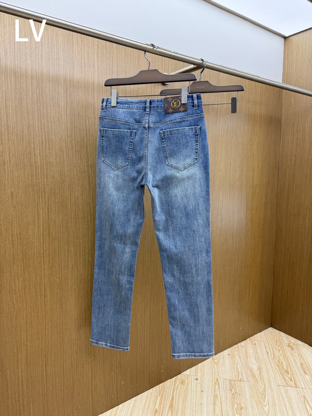 Men's Jeans LOUIS VUITTON 18194646