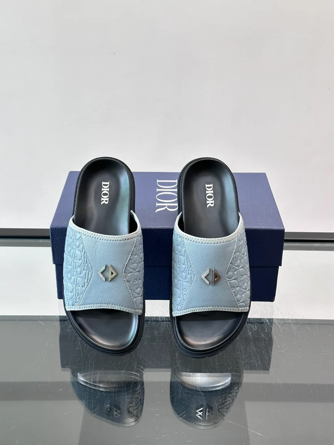 Women's Flip-Flops CHRISTIAN DIOR 17192587