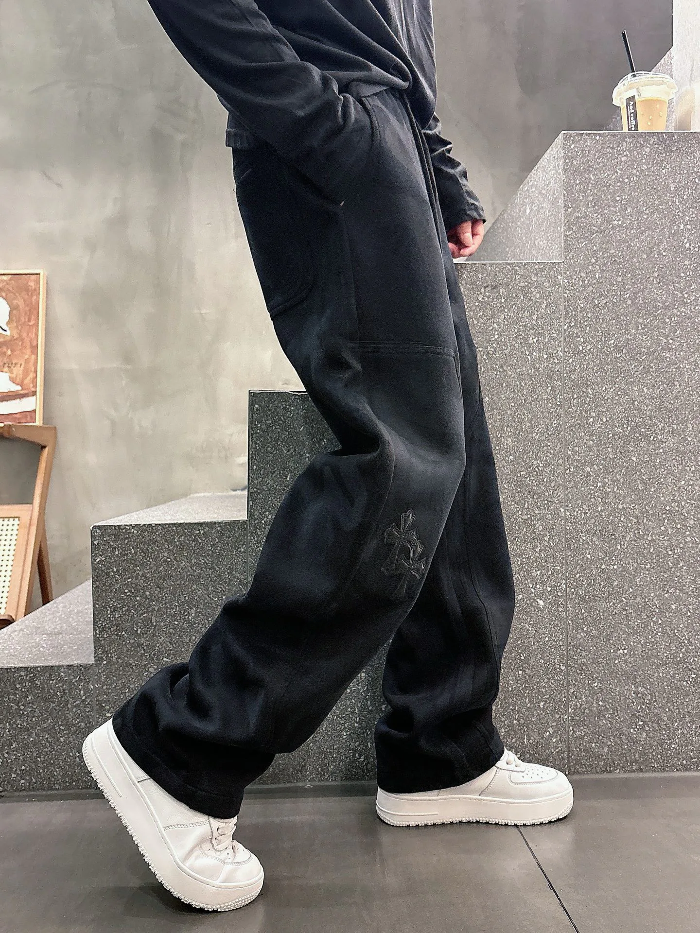Брюки Мужские Chrome Hearts 18596834