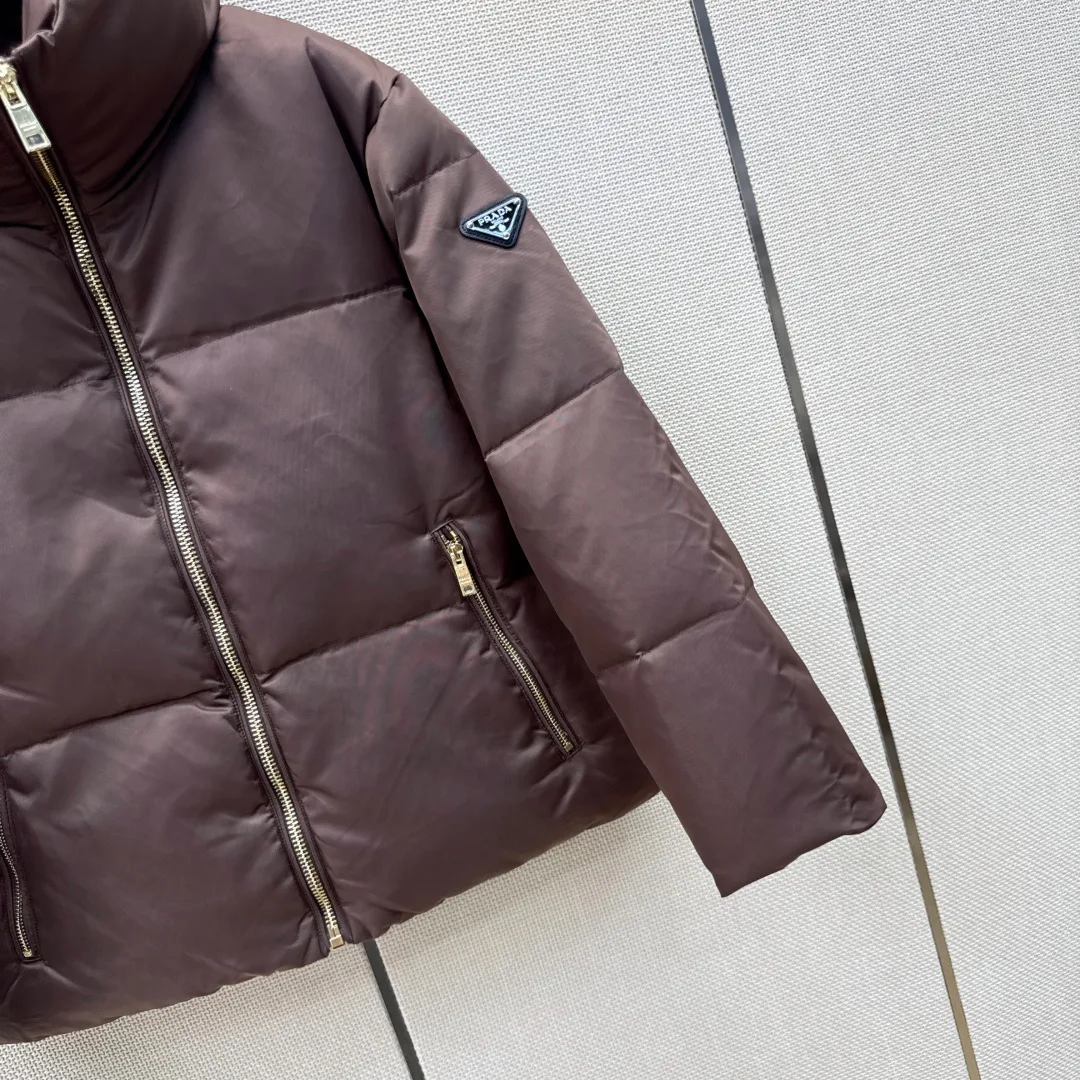 Women's Jackets And Down Jackets PRADA 18398206